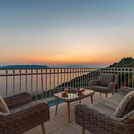 Villa Aigaio Pool Villa, Gaze The Sunset Over The Aegean Sea *