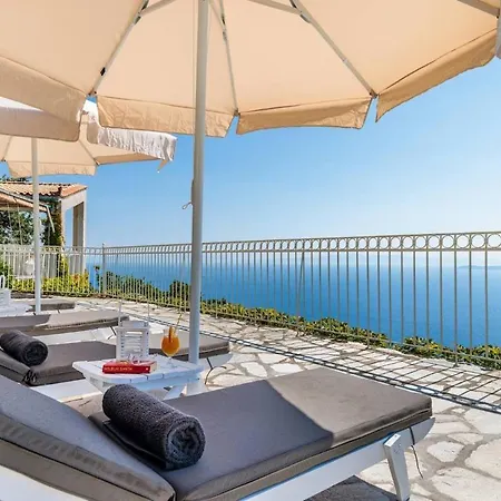Aigaio Pool Villa, Gaze The Sunset Over The Aegean Sea Glósza