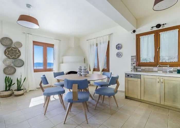 Vilă Aigaio Pool Villa, Gaze The Sunset Over The Aegean Sea Glossa