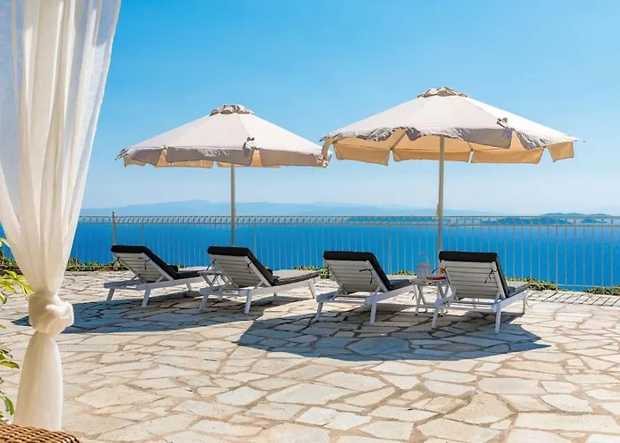 Aigaio Pool Villa, Gaze The Sunset Over The Aegean Sea Vilă *